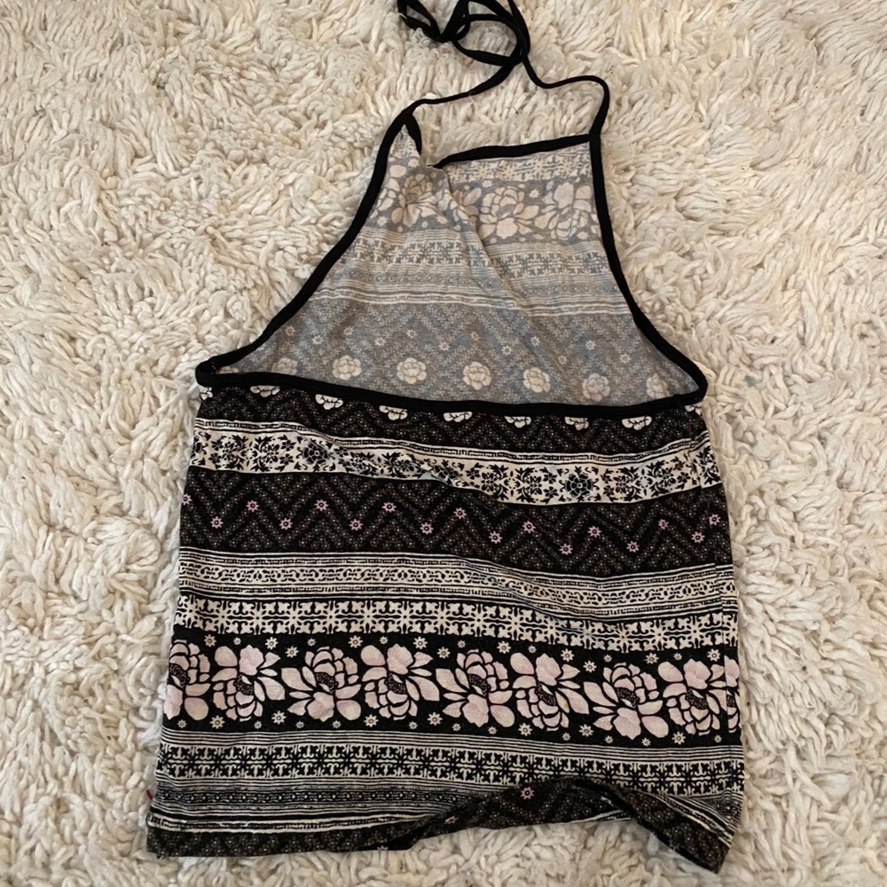 american eagle cropped halter top - Picture 2 of 2